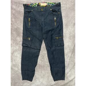 VINTAGE Y2K Women's Ecko Red Denim Cargo Pants with Gold Accents size 7/8